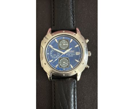 Gents Seiko chronograph watch, water resistant to 100m, blue dial with three sub-dials, date window at 4 o'clock, black leath