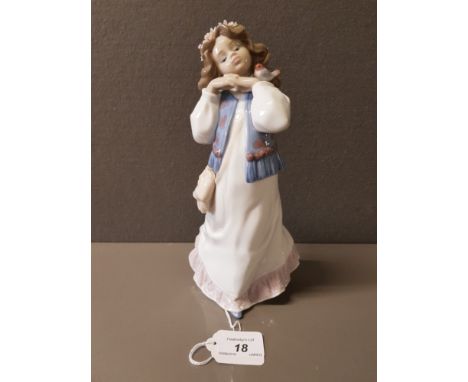 LLADRO FIGURE 6401 DREAMS OF SUMMER  NO BOX