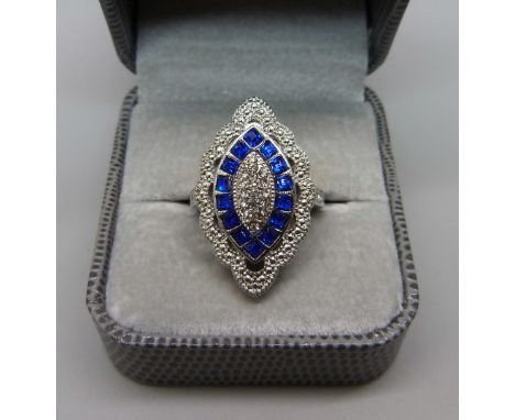 An Art Deco style dress ring, P 