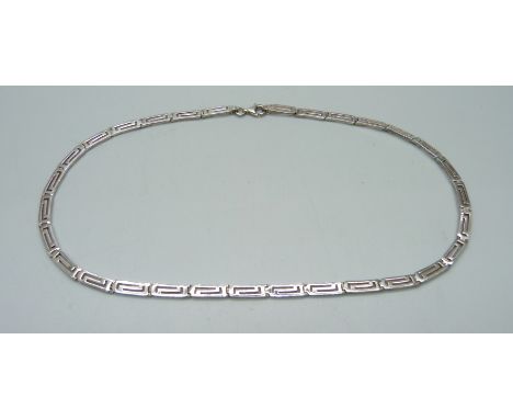 A silver collarette, 43cm, 18.6g 