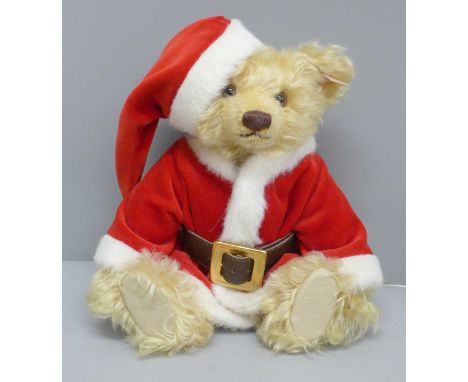 A Steiff light blond limited edition to 2000 pieces Christmas teddy bear, boxed 