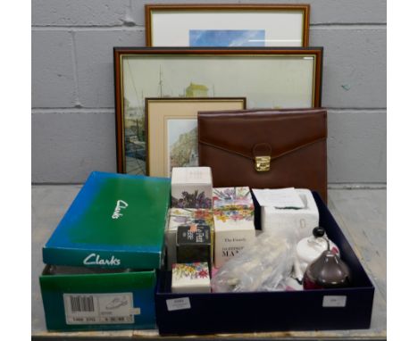 Six Dartington glass vases, all boxed, a set of three 1960s ceiling light shades, a Zampiva pastel ceramica figure, a Eurocra