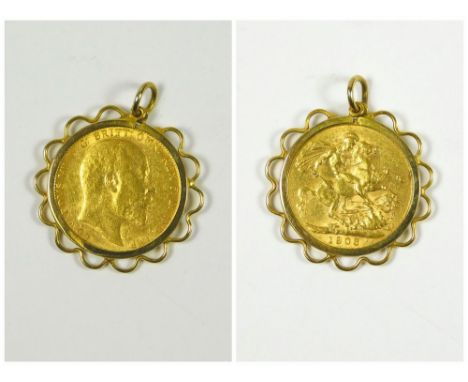 SOVEREIGN. A 1903 Edward VII full sovereign in 9ct. gold pendant mount. Gross weight approx. 9.9g.  Please note that all item