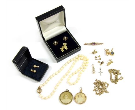 A collection of gold jewellery, to include a 9ct gold filed curb link necklace, 3.68g, a curb link chain (tested as approxima