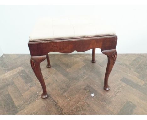 Victorian mahogany framed dressing stool on cabriole legs with pad feet and cream upholstered seat 