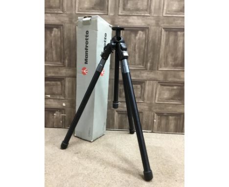MANFROTTO 458 B TRIPOD