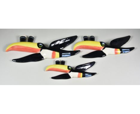 A Set of Three Carlton Ware Guinness Flying Toucans, 6.5ins to 10ins in length, with printed factory back stamp