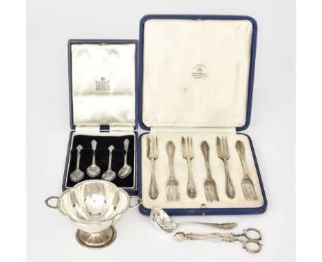 A Pair of George V Silver Sugar Nips and Mixed Silver Ware, the sugar nips by Stokes &amp; Ireland Ltd., Chester, 1912, with 