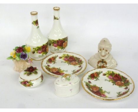 PAIR OF ROYAL ALBERT CHINA 'OLD COUNTRY ROSES' SMALL VASES, A PAIR OF DISHES, A SMALL TRINKET BOX AND COVER, AN ADDERLEY CHIN