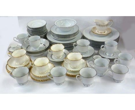 A NORITAKE 'SILVERDALE' DINNER AND TEA SERVICE AND A RICHMOND PART TEA SET ETC... 