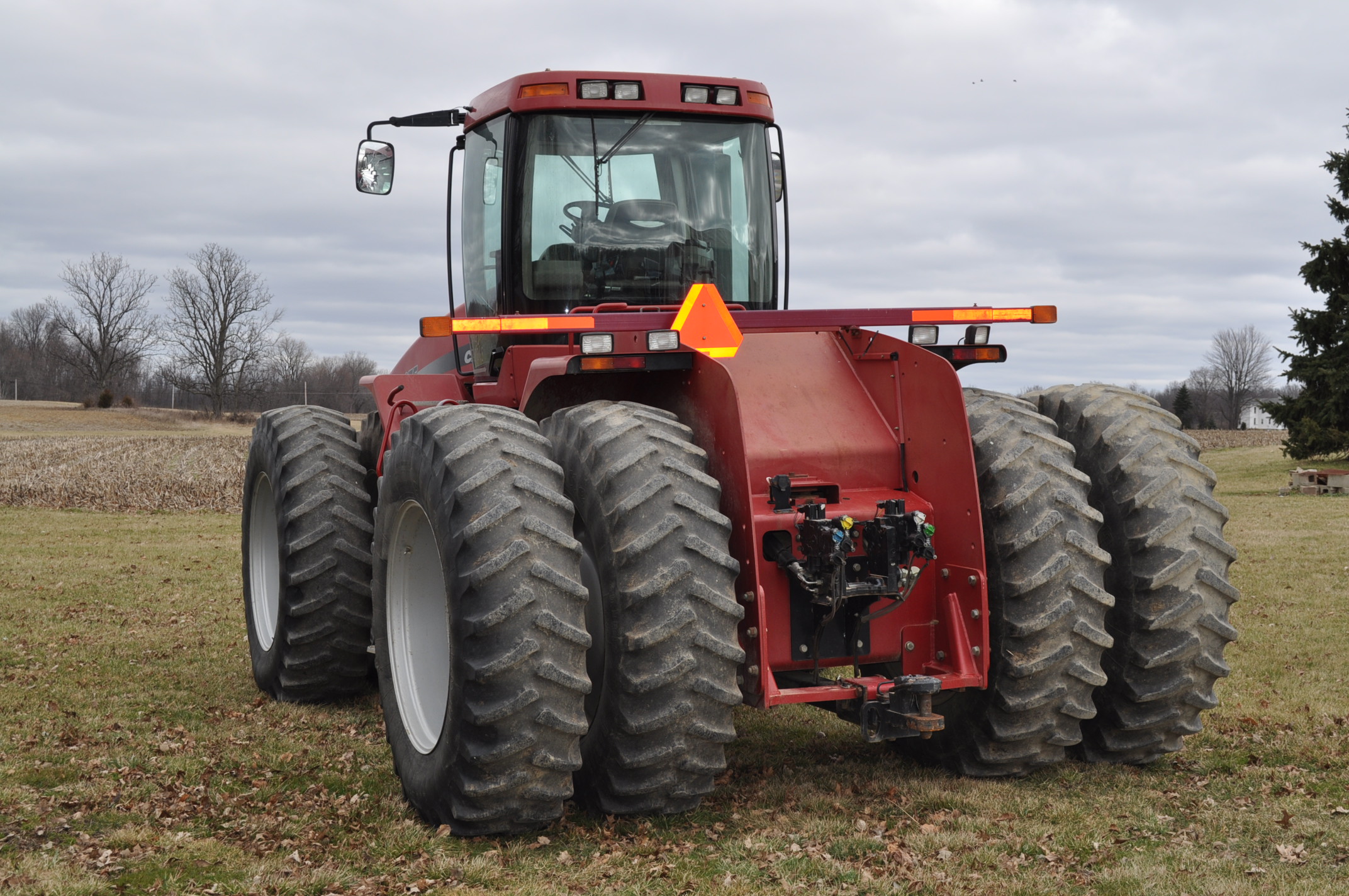 case-ih-stx-375-4wd-tractor-2261-hrs-4-remotes-bareback-20-8r42