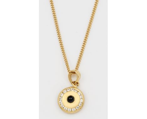 Saphir-Diamant-Anhänger mit KetteGelbgold, gest. 585. Zentral besetzt mit einem kleinen Saphircabochon, entouriert von kleine