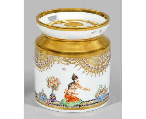 Teedose mit Dekor "1001 Nacht"Zylinderförmiger Korpus mit konisch eingezogenem, vergoldetem Hals und schalenförmiger Mündung.
