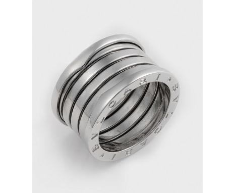 Bandring von BVLGARI-"B.Zero.1"Weißgold, gest. 750. 4-bändiger Ring, beidseitig mit BVLGARI-Gravur. Herstellerzeichen. Nahezu
