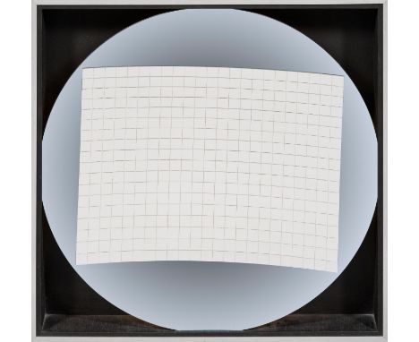 Adolf Luther(1912 Uerdingen - 1990 Krefeld)SpiegelobjektRunde Hohlspiegelfläche mit quadratischem, schachbrettartigem Spiegel