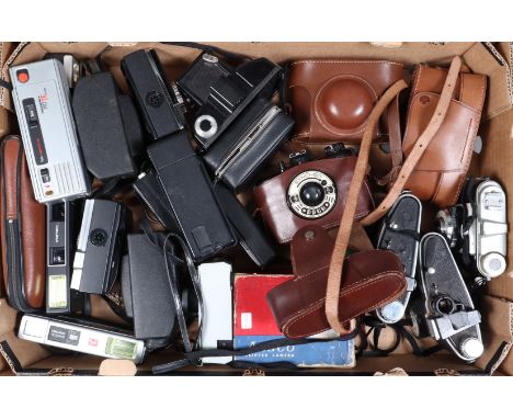 A Tray of Viewfinder Cameras, inculding a an Agfa PD 16 Clipper, an Agilux Agiflash, a Druh Synchro, a Purma Special, a Coron