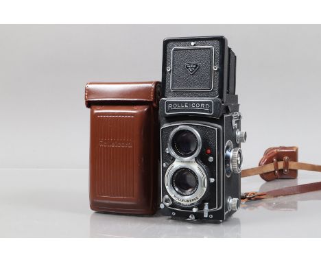 A Rolleicord Vb K3 Type 2 TLR Camera, serial no 2660839, circa 1966-71, body G-VG, dust to mirror and screen, paint loss to f