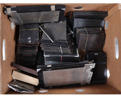 Quarter Plate Dark Slides and Sheaths, more than 60 items, various sizes, mainly quarter plate, brands including A.P. Paris, 