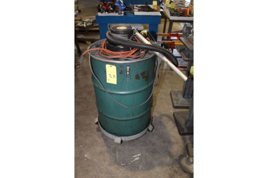 WET/DRY SHOP VACUUM, DAYTON, 55 gal. barrel