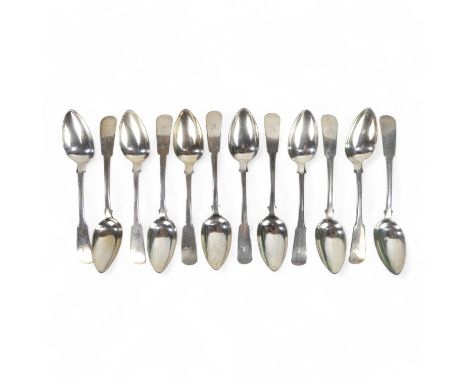 A set of twelve dessert spoons - Edinburgh 1818, fiddle pattern engraved with the initial R, 388g.