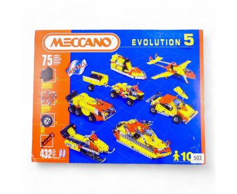 Meccano Evolution 5 Set. Meccano Evolution 5 set which appears unused and complete, together with booklets for Evolution Sets