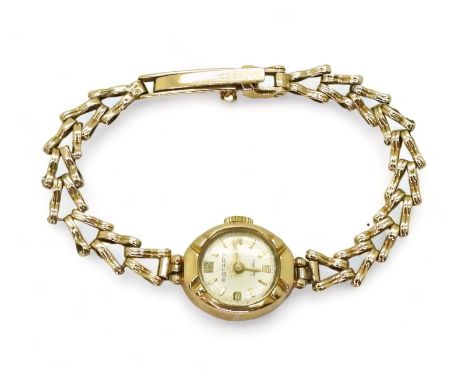 A 9ct gold ladies Rotary watch and strap, weight 10.6gms Condition Report:Winds and is ticking