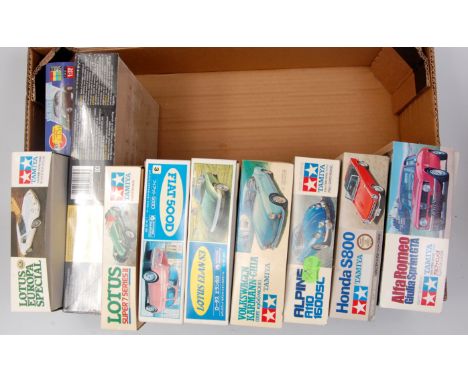 Tamiya, Matchbox and Gunze Sangyo plastic mixed scale car kit group, 10 boxed as issued examples to include Gunze Sangyo Lotu