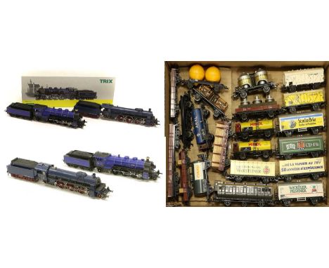 Trix HO Gauge 4-6-2 K Bay Sts B 3673 Royal Blue Locomotive (boxed) and 4-6-2 DR IVb 1001 locomotive; together with a collecti