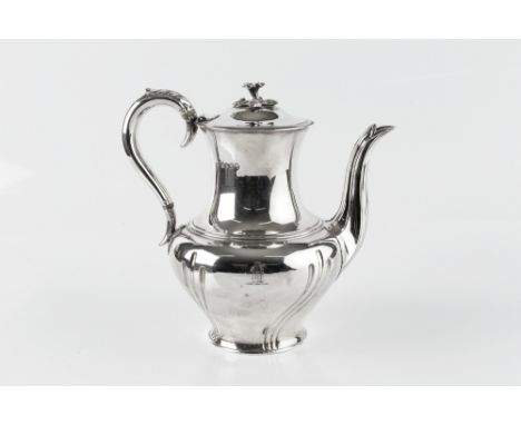 AN EARLY VICTORIAN SILVER BALUSTER TEAPOT, with spirally lobed body, and flower finial, by John Wilmin Figg, London 1840, 22c