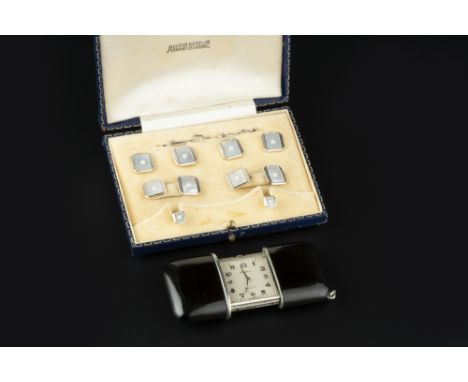 A GENTLEMAN'S MOTHER OF PEARL AND HALF PEARL DRESS SET, comprising cufflinks, buttons and studs, stamped '18ct PT', cased, an