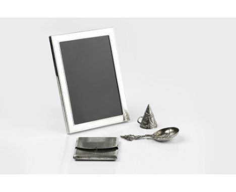A SILVER CIGARETTE CASE, with hinged front flap, and engine turned decoration, import marks for Stockwell &amp; Co, London 19