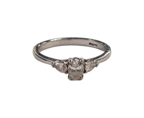 PLATINUM &amp; DIAMOND RING WITH 0.52 CARAT OF DIAMONDS COLOUR D V52 SIZE M
