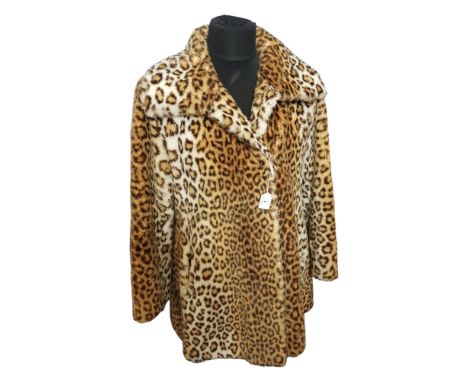 VINTAGE FUR COAT 