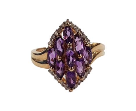 9 CARAT YELLOW GOLD, DIAMOND &amp; AMETHYST RING SIZE M