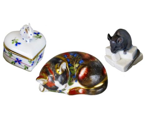 A Royal Crown Derby paperweight "Catnip Kitten", gold stopper, 8 cm wide, a Herend floral painted heart shaped box with rabbi