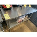 Table de travail a/ dosseret 48 x 24"