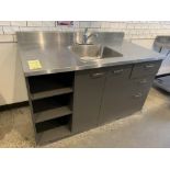 Unité de travail a/ évier 3 tiroirs 56 x 30 " dessus stainless