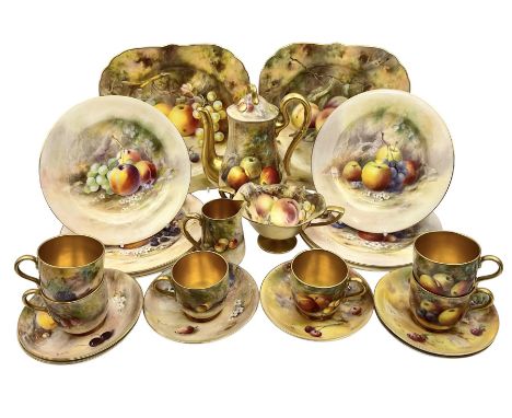 Early 20th century Royal Worcester coffee service for six place settings, comprising coffee pot of baluster form, twin handle