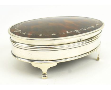 A George V hallmarked silver &amp; tortoiseshell trinket box / dressing tablet box / jewelry box. Hallmarked year 1923, Birmi