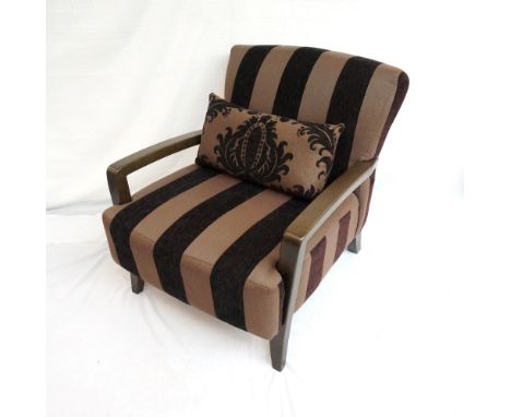MODERN OAK FRAME OPEN ARMCHAIR
covered in a two tone dark fabric with a contrasting loose cushion 
