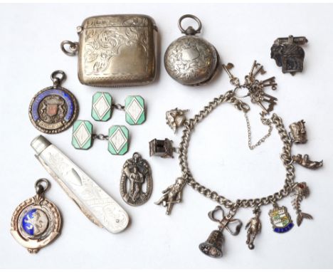 COLLECTION OF SMALL SILVER ITEMS
comprising a late Victorian silver bladed fruit knife with mother of pearl grips, Sheffield 