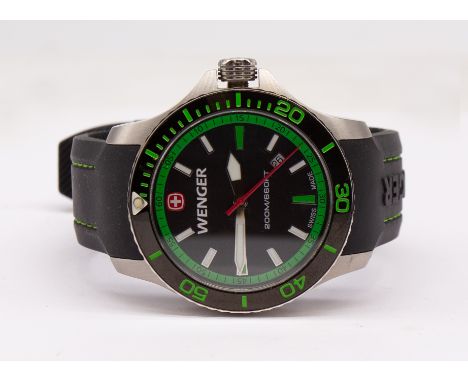 Men's Wenger Sea Force quartz watch boxed. This watch has a screw down crown that protects the swiss movement up to 200m belo