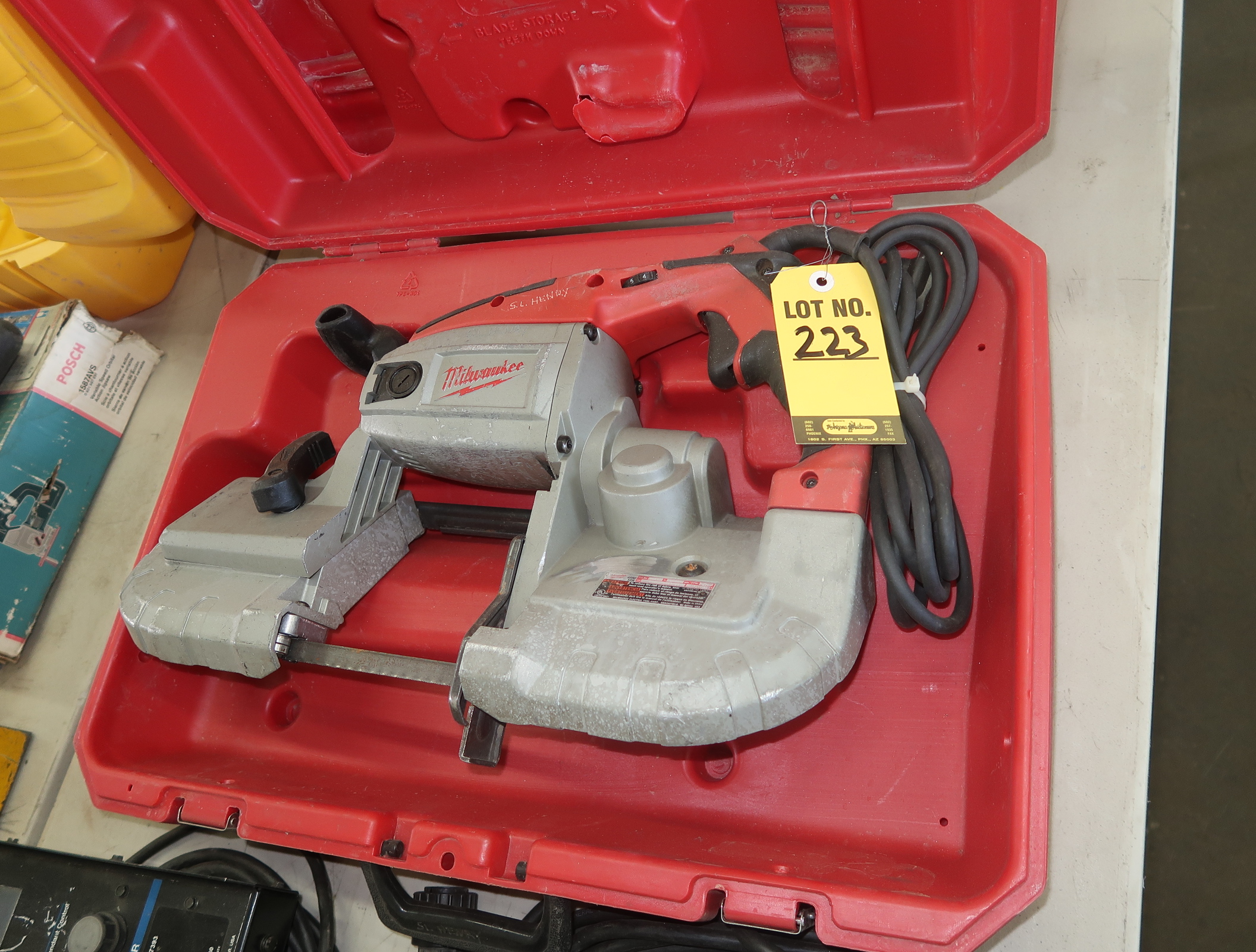 MILWAUKEE PORTABAND PORTABLE BAND SAW, MDL. 6230N