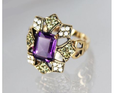 A 9CT GOLD, AMETHYST, PERIDOT AND PEARL RING.