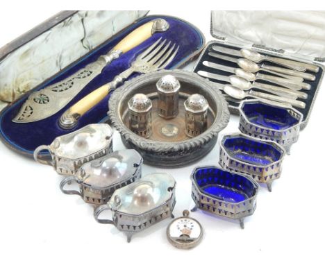 A pair of cased silverplated fish servers with silver mounted ivory handles, Hutton and Son Sheffield 1894 together with case