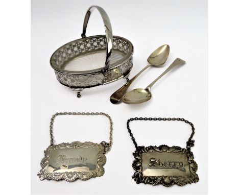 A mixed lot comprising:a pair of Georgian hallmarked silver Old English pattern teaspoons with engraved monograms;an early 20