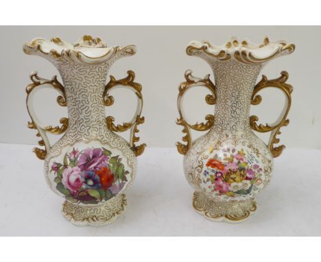 A pair of early to mid 19th century Chamberlain &amp; Co. two-handled Worcester vases (one marked in red to underside detaili