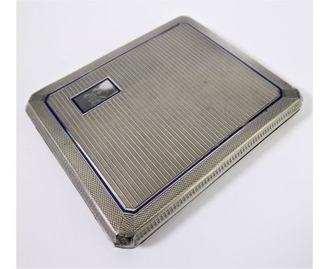 A silver and enamel engine-turned cigarette case (152g)&nbsp;&nbsp;