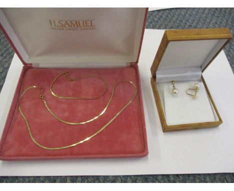 A 9ct H Samuel fine gold chain necklace and matching bracelet 1.6g, together with a pair of yellow metal and pearl clip-on ea