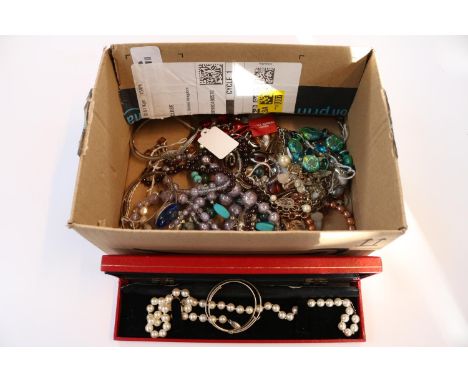 Box of assorted Silver and other necklaces, Stone set Bangle, Set of Pearls etc.